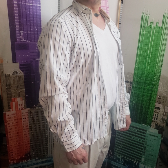 Sasson large white blue verticle stripe shirt - Picture 4 of 11